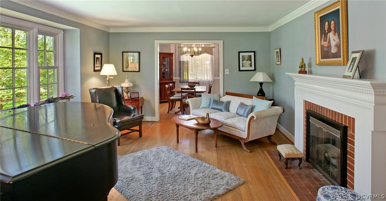 4337 Wakefield Road Richmond, VA 23235 - Photo 4 of 23 Gallery Image 4