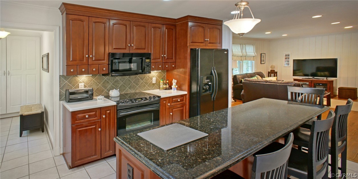 4337 Wakefield Road Richmond, VA 23235 - Photo 7 of 23 Gallery Image 7