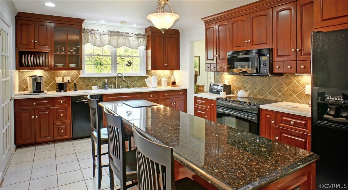 4337 Wakefield Road Richmond, VA 23235 - Photo 8 of 23 Gallery Image 8