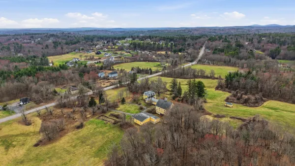 $9,950,000 | 117 New Boston Road, Bedford, NH 03110