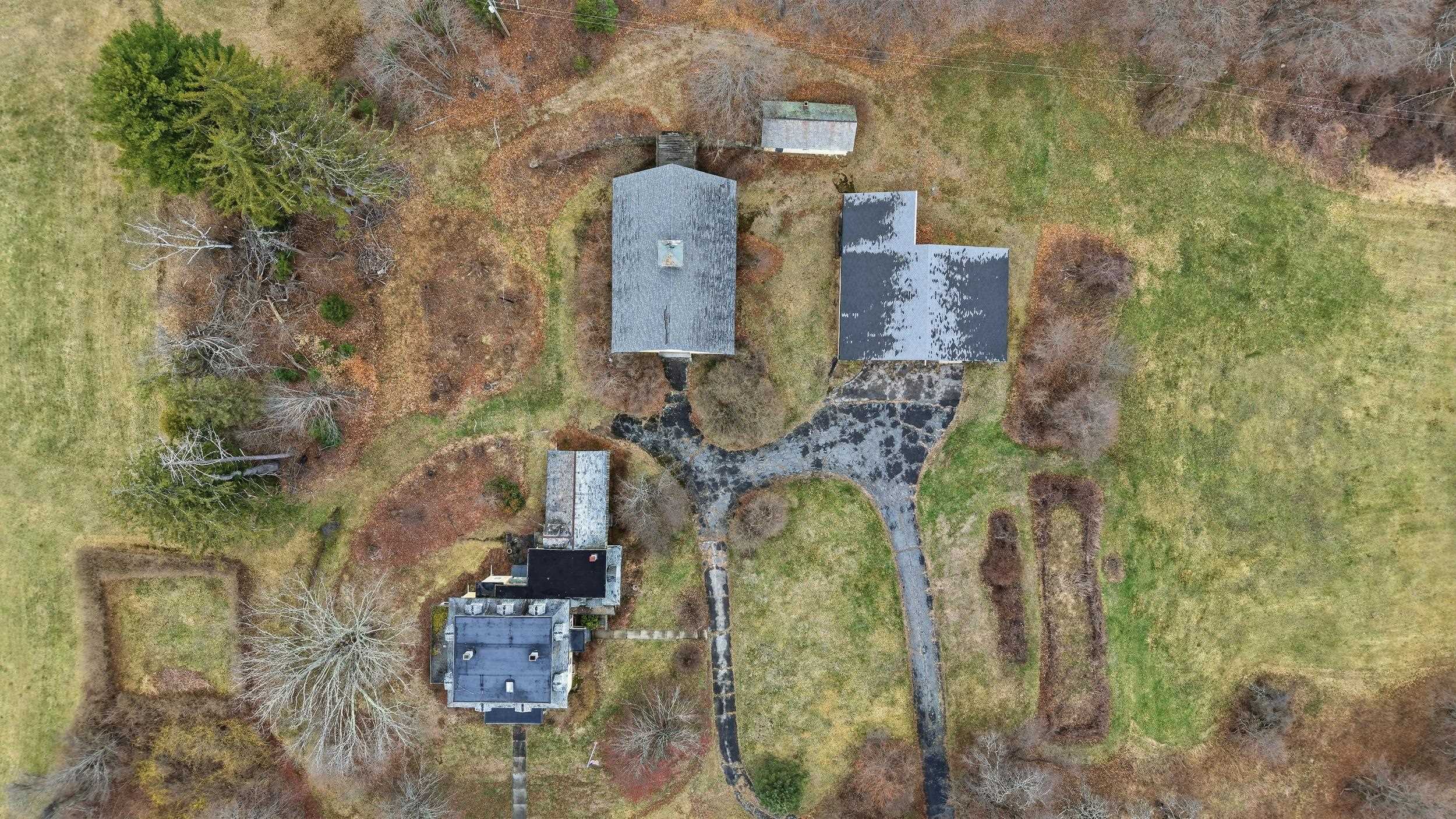 117 New Boston Road Bedford, NH 03110 - Photo 11 of 56