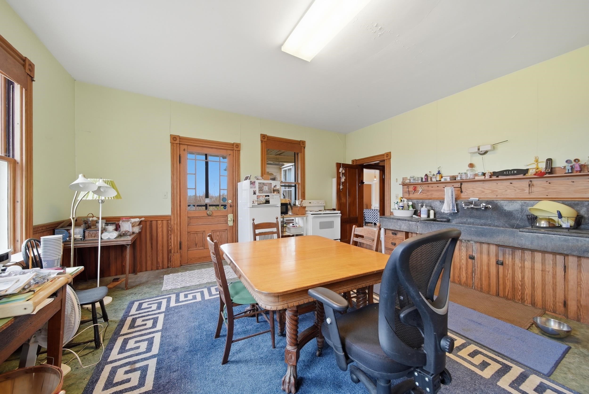 117 New Boston Road Bedford, NH 03110 - Photo 20 of 56