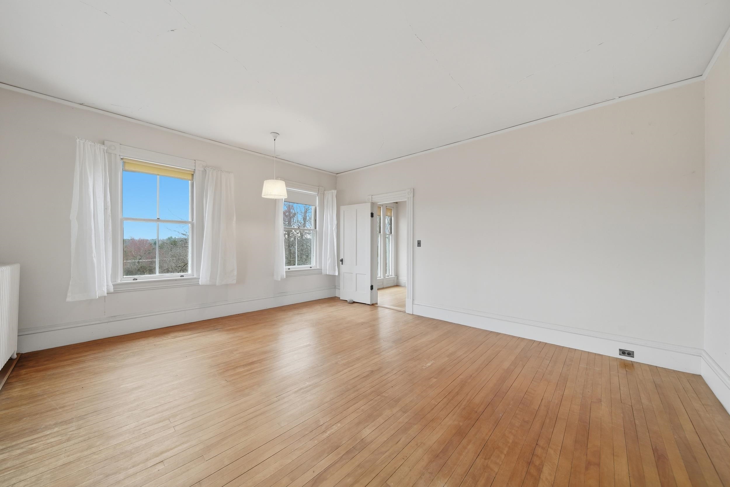 117 New Boston Road Bedford, NH 03110 - Photo 23 of 56