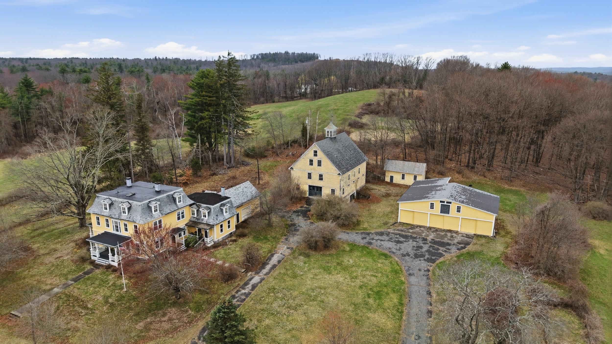 117 New Boston Road Bedford, NH 03110 - Photo 5 of 56