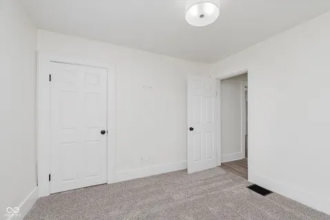 $139,900 | 625 North Grant Avenue, Indianapolis, IN 46201