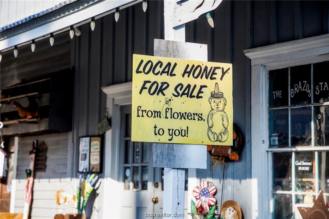 Tbd Tbd Sunny Meadow Drive Chappell Hill, TX 77426 - Photo 31 of 50 Local artisans and fresh, local products.