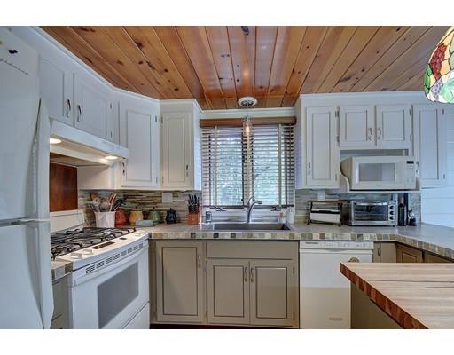 12 Wales Road Holland, MA 01521 - Photo 7 of 30 Gallery Image 7
