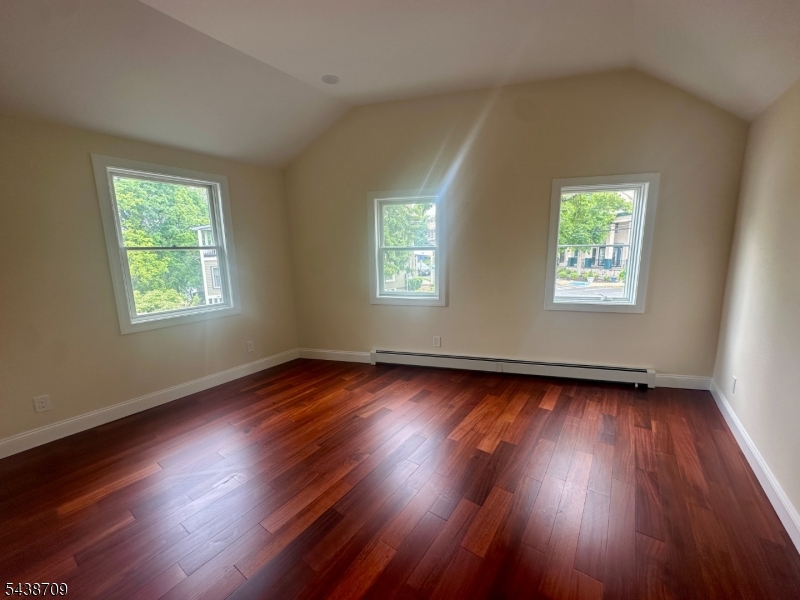 2 Leigh Street Clinton, NJ 08809 - Photo 9 of 11