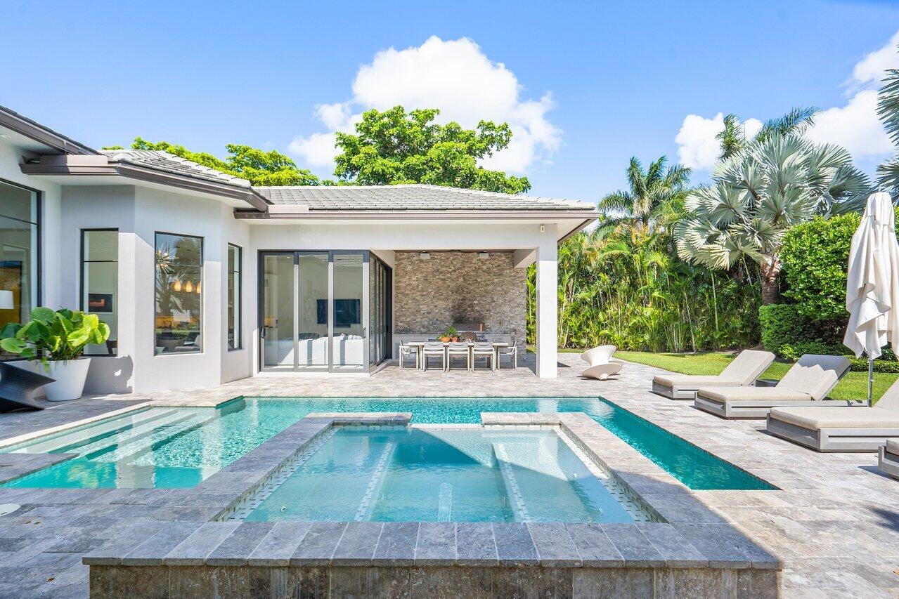 7428 Fenwick Place Boca Raton, FL 33496 - Photo 37 of 40 Backyard