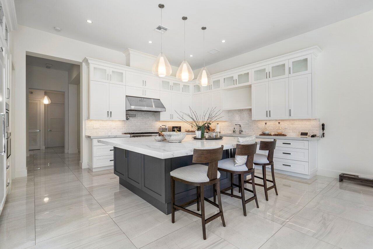 7428 Fenwick Place Boca Raton, FL 33496 - Photo 8 of 40 Kitchen