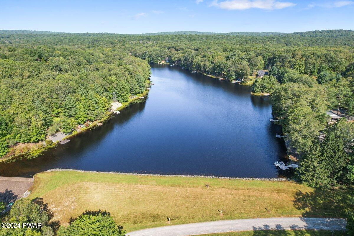 127 Hebula Road Milford, PA 18337 - Photo 30 of 36 Community Lake