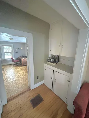 $275,000 | 6 Gilbert Street, Orono, ME 04473