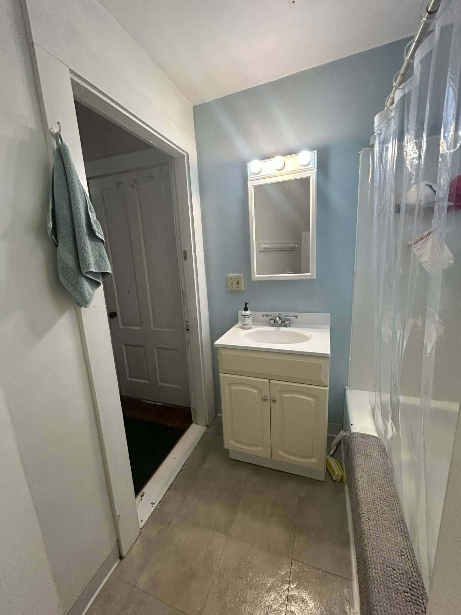 6 Gilbert Street Orono, ME 04473 - Photo 23 of 38 24