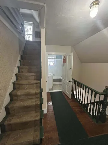 $275,000 | 6 Gilbert Street, Orono, ME 04473