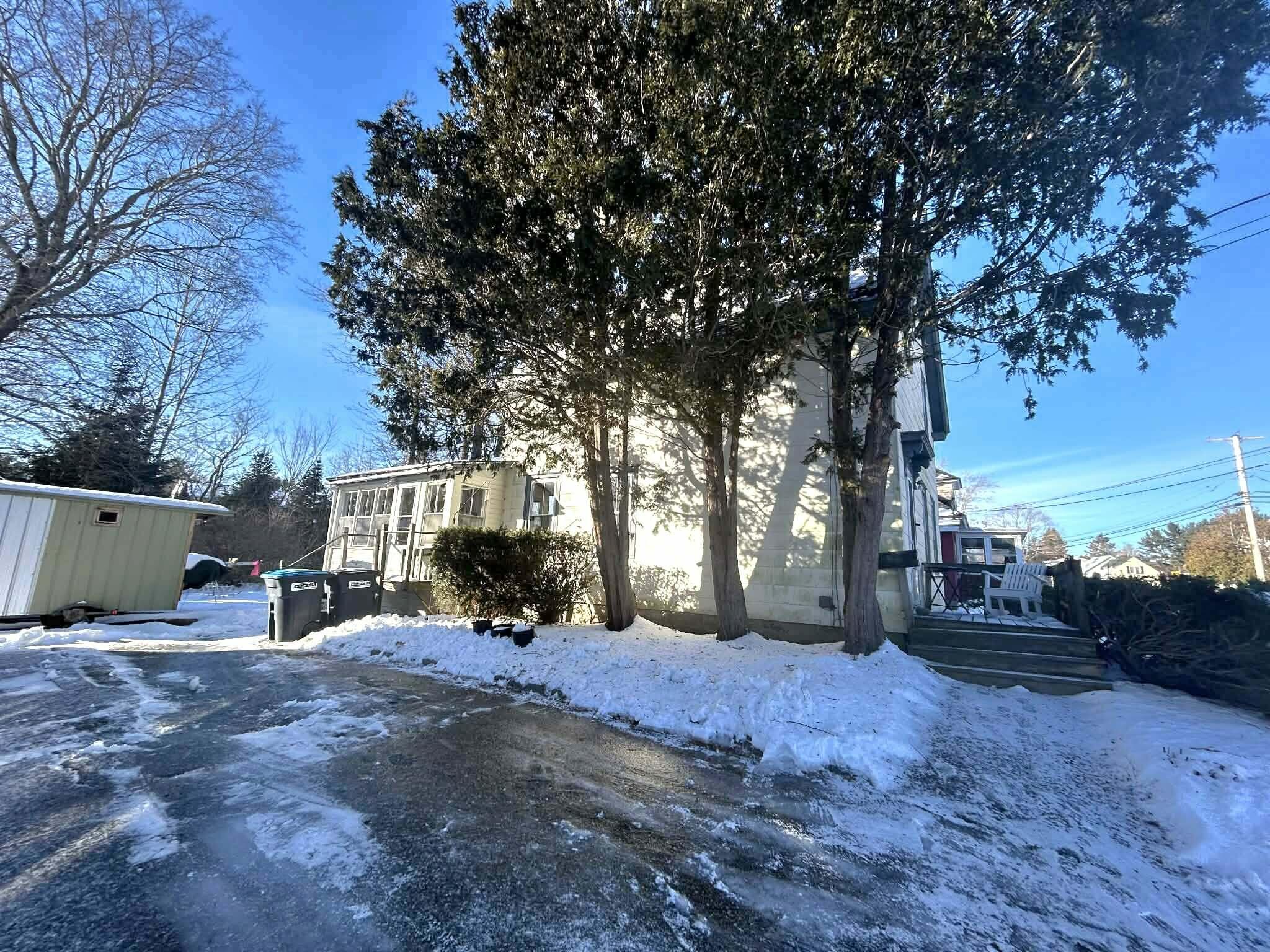 6 Gilbert Street Orono, ME 04473 - Photo 4 of 38 4