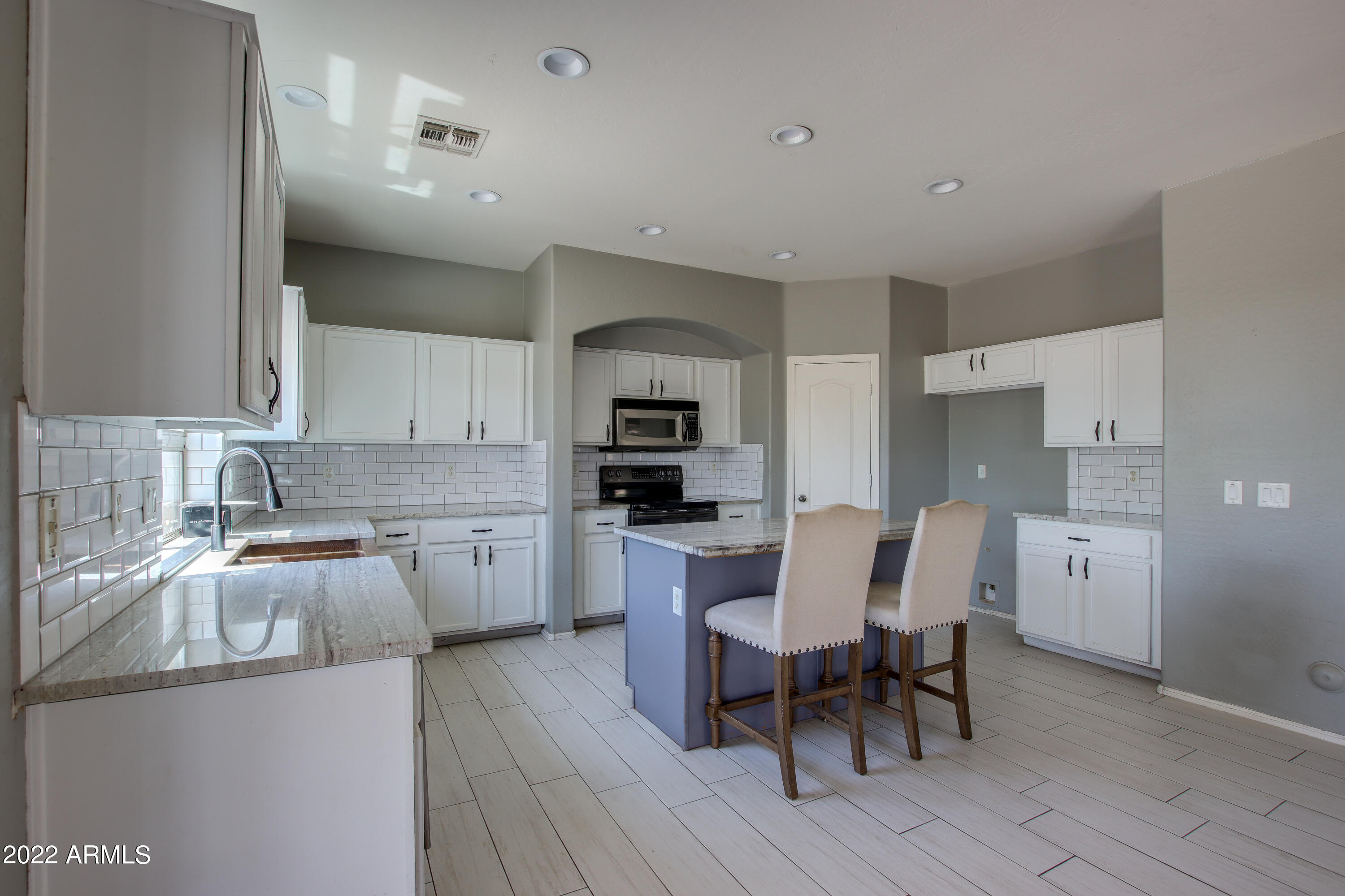 9103 West Heber Road Tolleson, AZ 85353 - Photo 17 of 34 heber dr -17