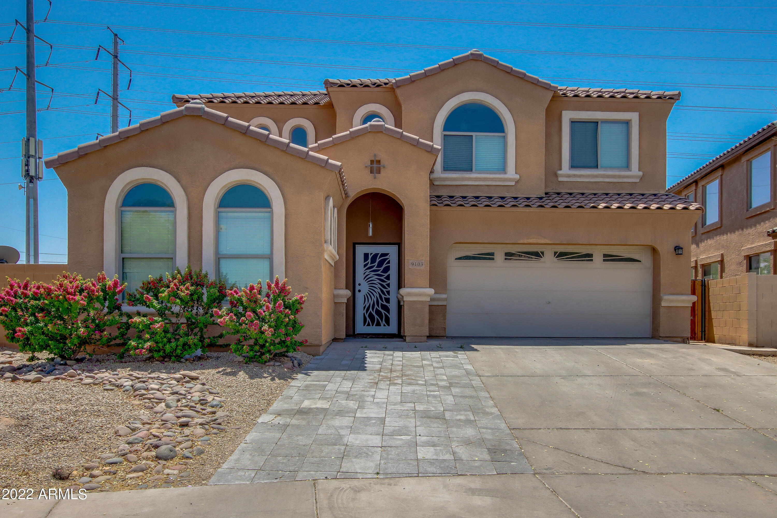 9103 West Heber Road Tolleson, AZ 85353 - Photo 2 of 34 heber dr -2