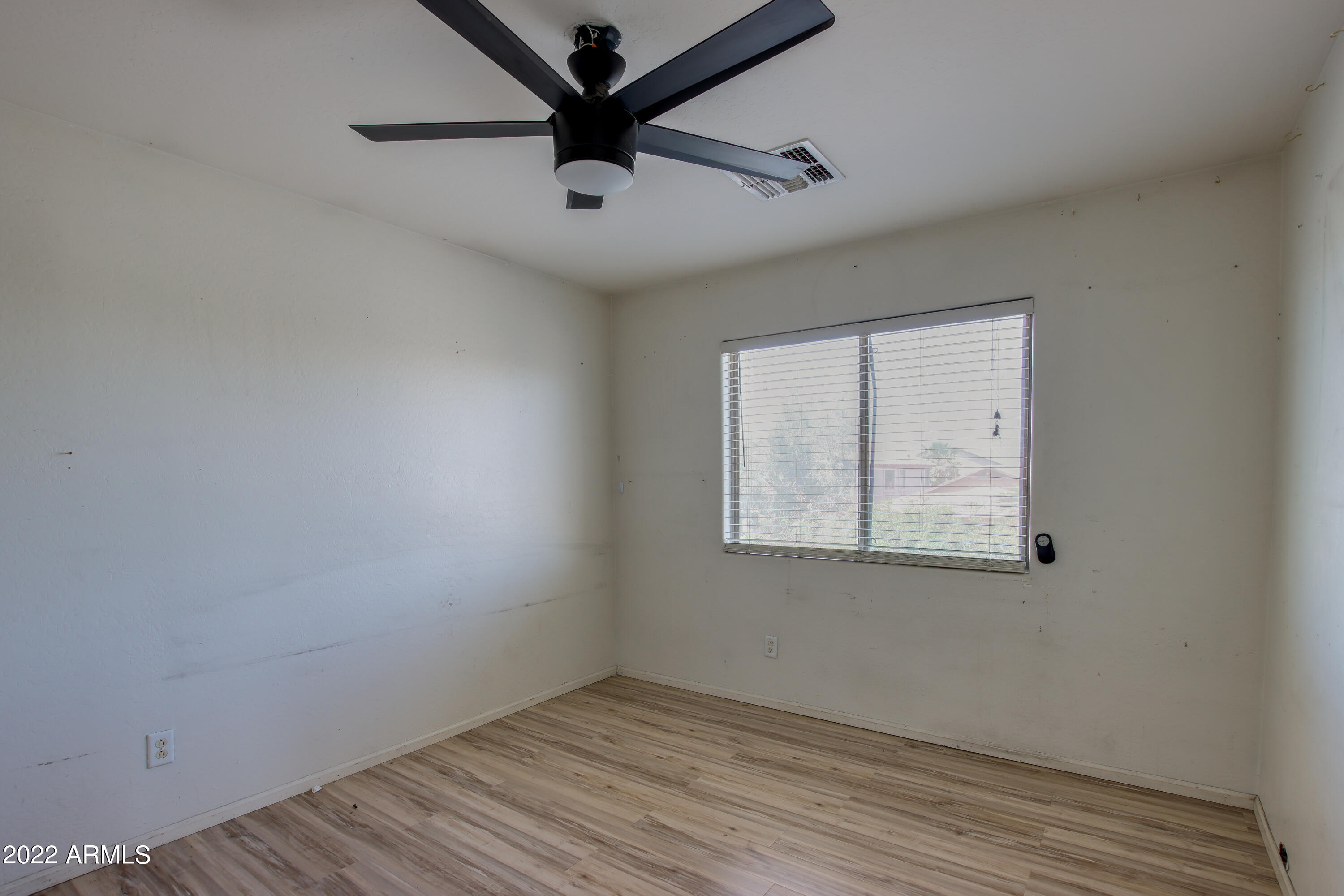 9103 West Heber Road Tolleson, AZ 85353 - Photo 22 of 34 heber dr -22