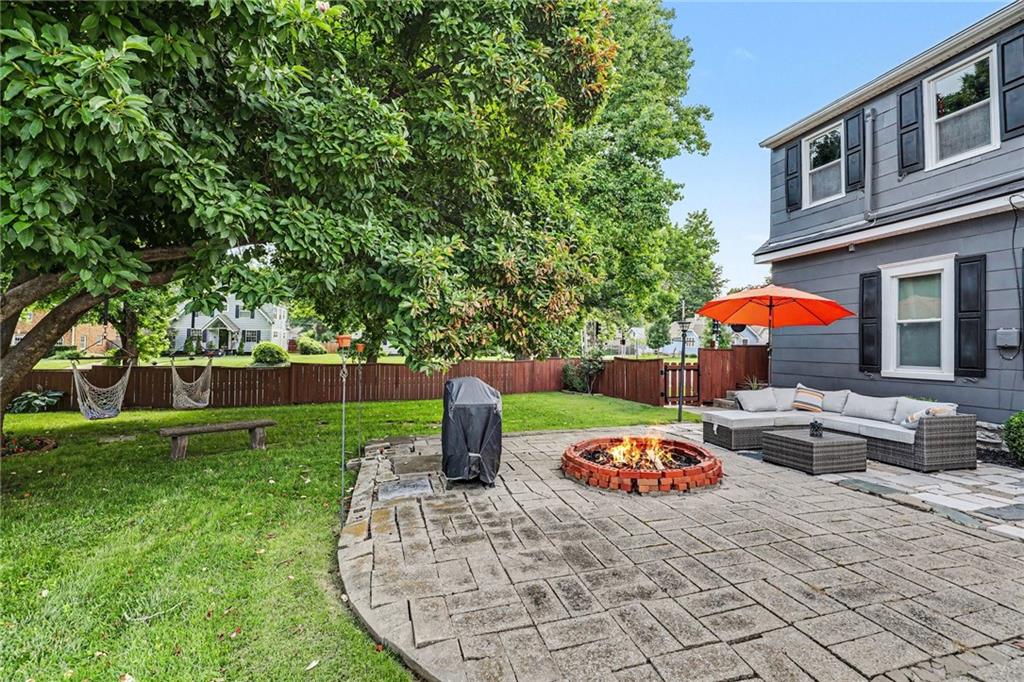 5901 Rockhill Road Kansas City, MO 64110 - Photo 27 of 29