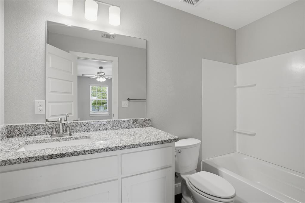 1022 West Shepherd Street, Unit 1022 Denison, TX 75020 - Photo 20 of 27
