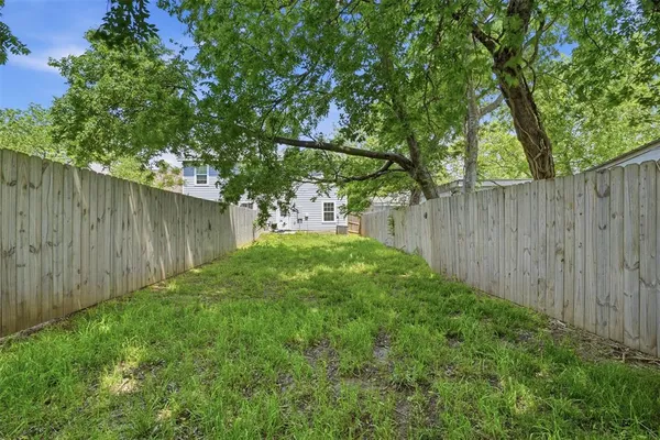 $1,500 | 1022 West Shepherd Street, Unit 1022, Denison, TX 75020
