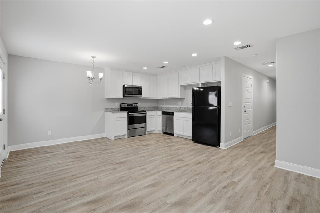 1022 West Shepherd Street, Unit 1022 Denison, TX 75020 - Photo 4 of 27