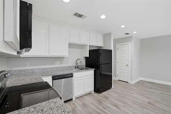 $1,500 | 1022 West Shepherd Street, Unit 1022, Denison, TX 75020