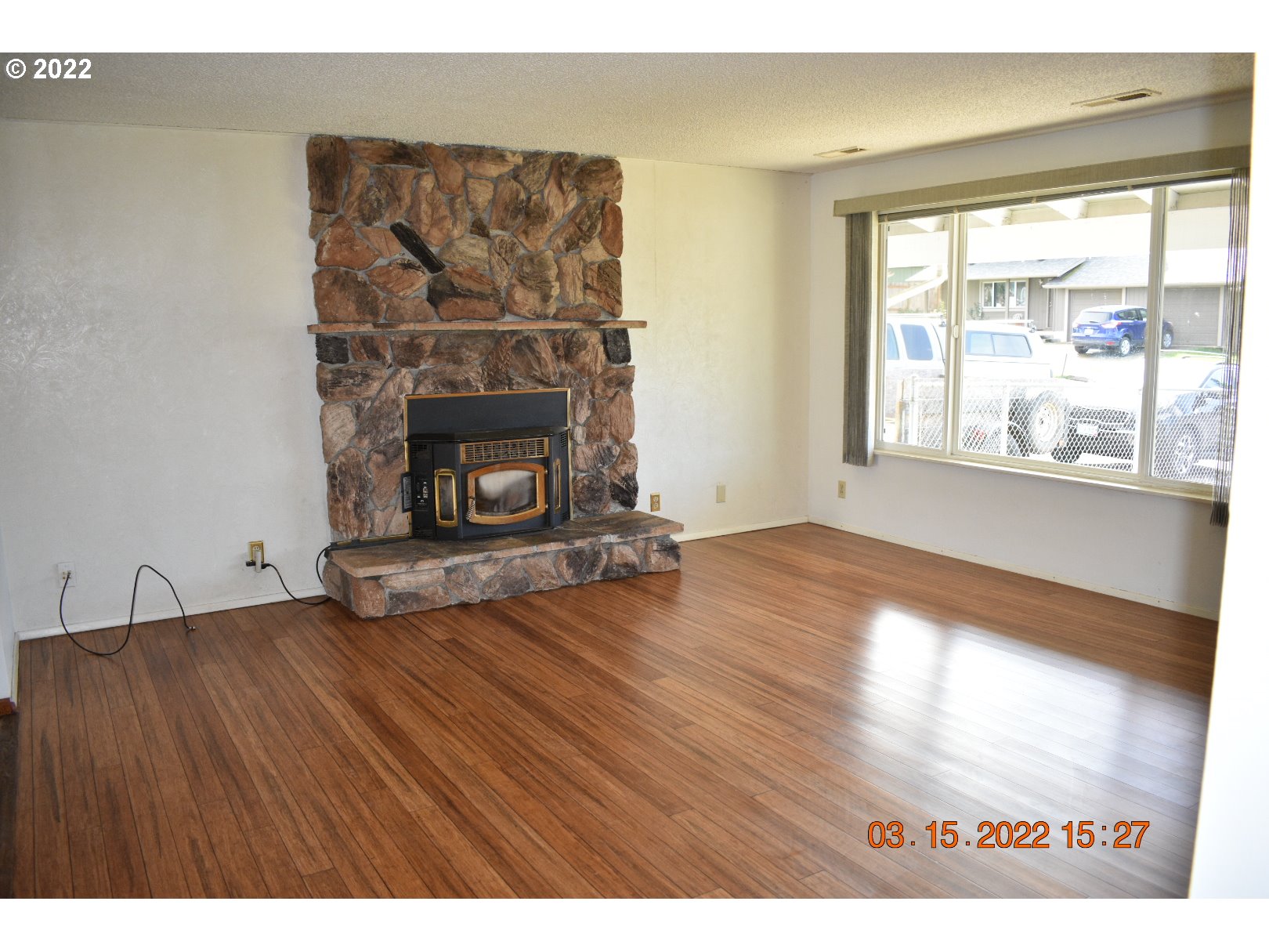 187 South 71st Street Springfield, OR 97478 - Photo 6 of 18