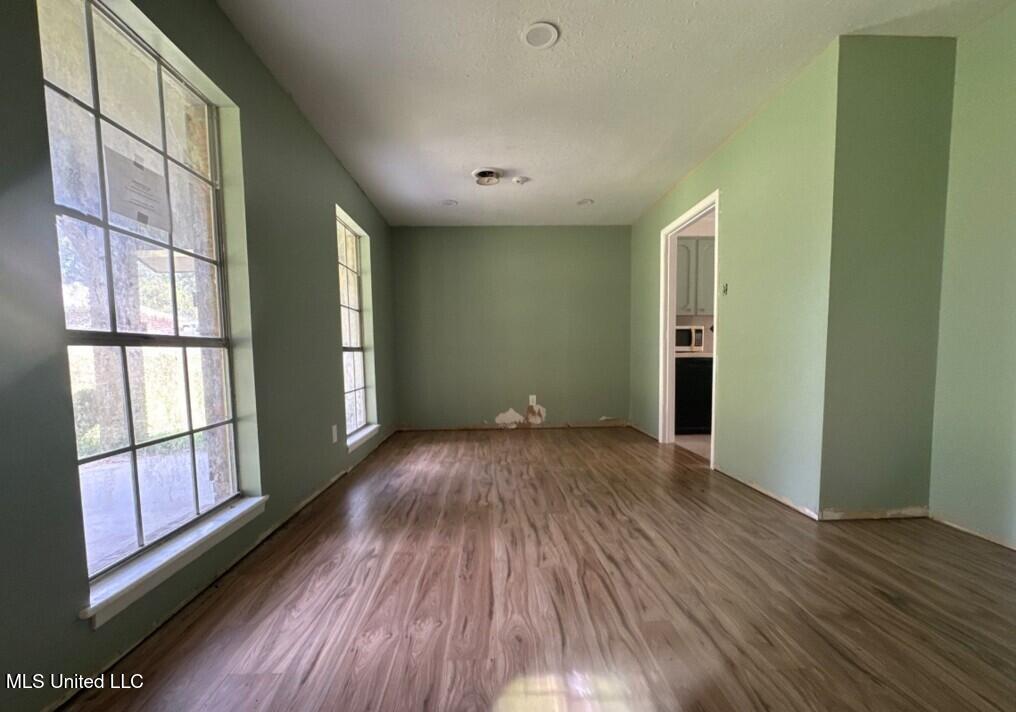 100 West Pecan Tree Lane Vicksburg, MS 39183 - Photo 3 of 11 Picture44