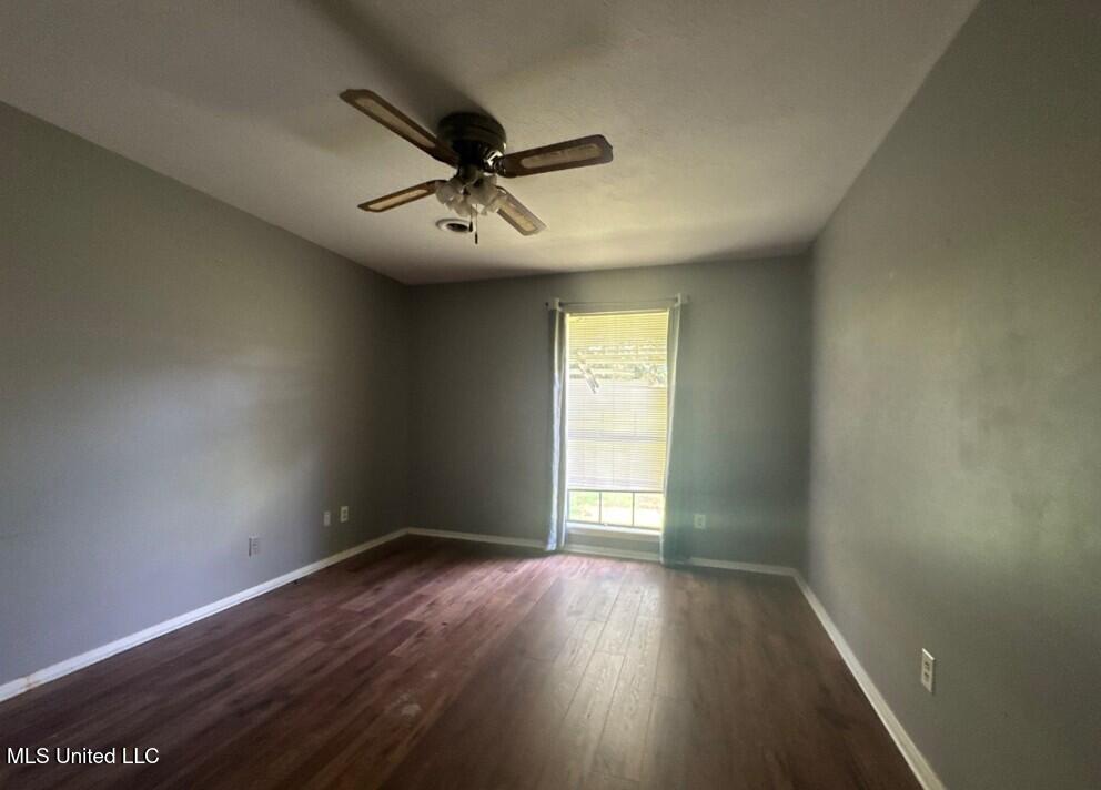 100 West Pecan Tree Lane Vicksburg, MS 39183 - Photo 7 of 11 Picture47