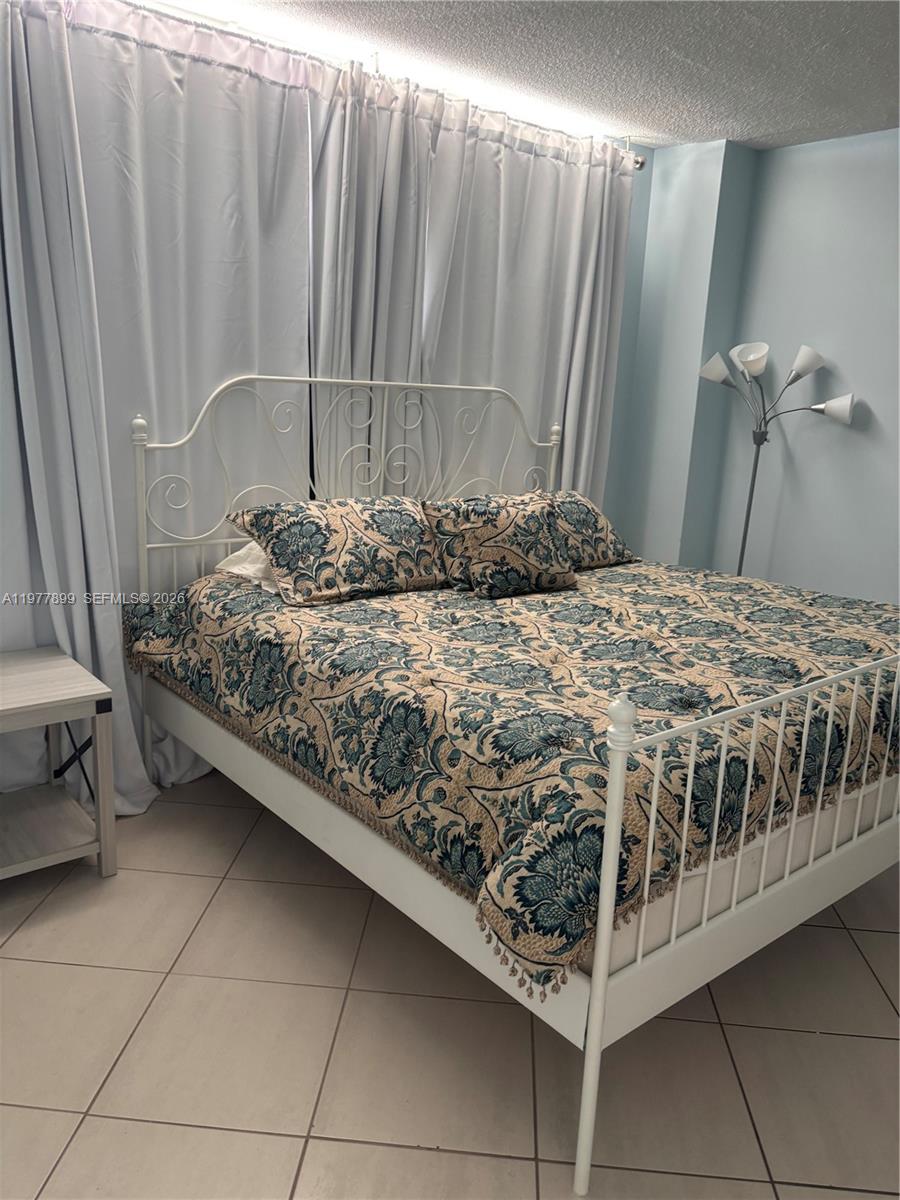 5601 Collins Avenue, Unit 505 Miami Beach, FL 33140 - Photo 10 of 23