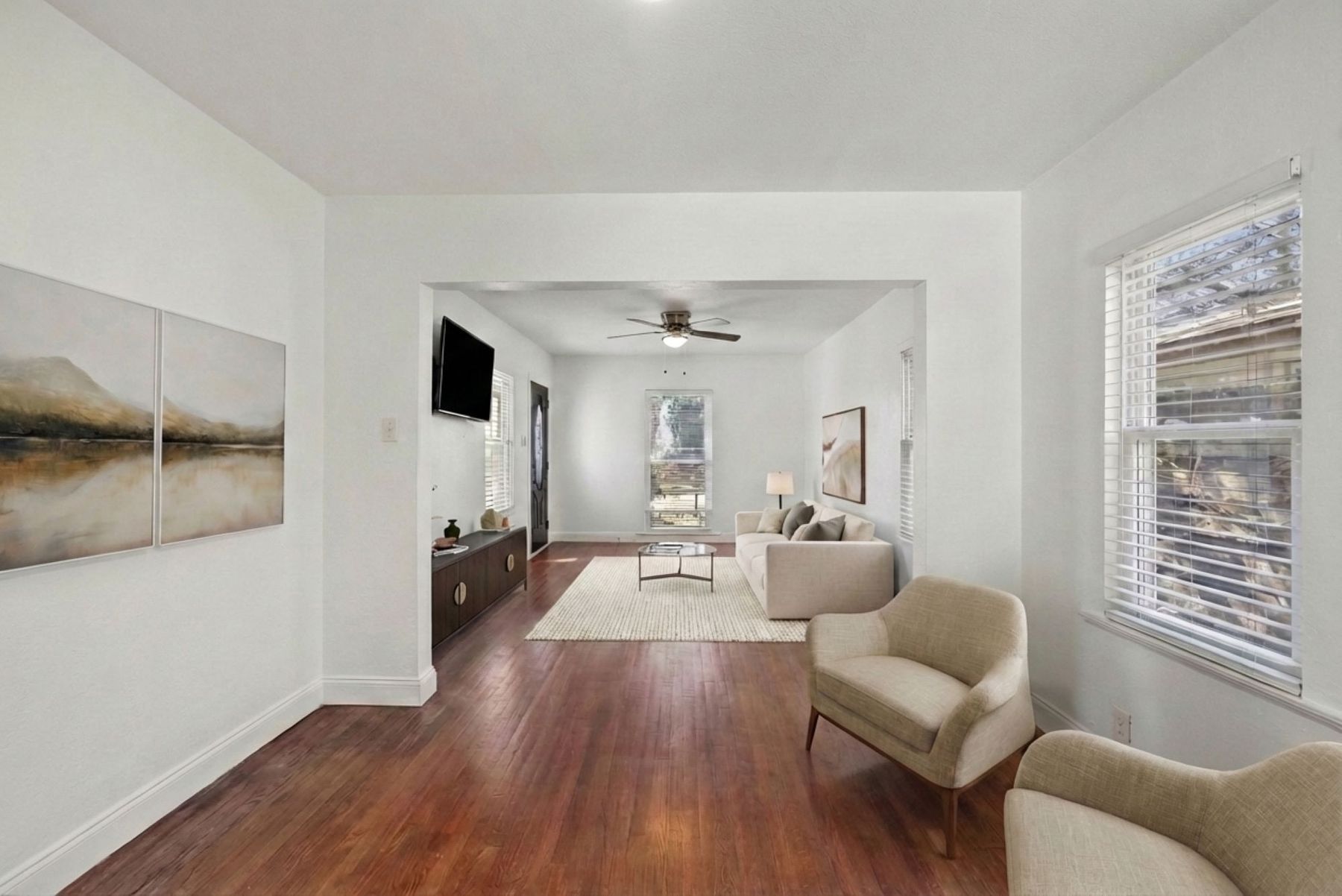 906 East 43rd Street Austin, TX 78751 - Photo 4 of 18 virtually staged