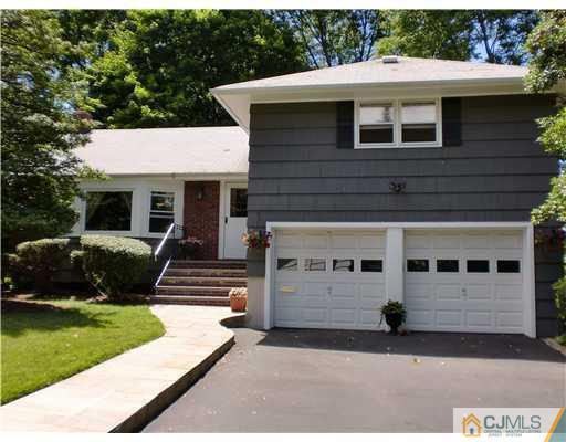 4 Skyview Road Union, NJ 07083 - Photo 1 of 10 Gallery Image 1