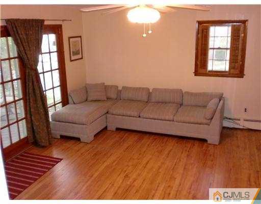4 Skyview Road Union, NJ 07083 - Photo 2 of 10 Gallery Image 2