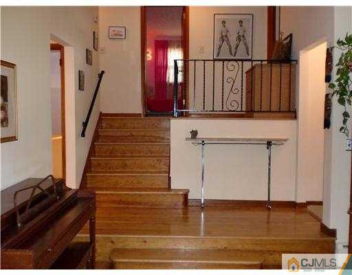 4 Skyview Road Union, NJ 07083 - Photo 9 of 10 Gallery Image 9