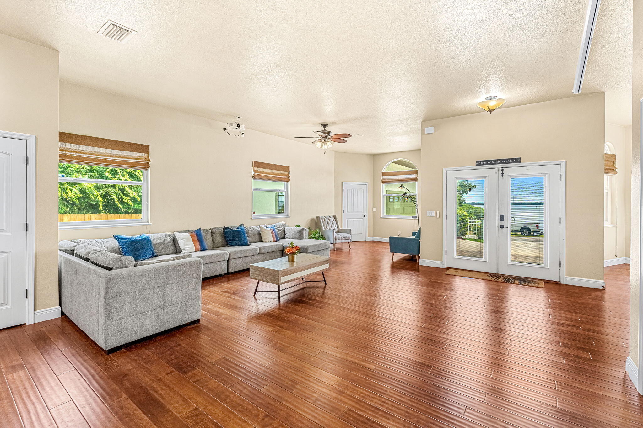 3119 Indian River Drive Cocoa, FL 32922 - Photo 8 of 47 3119 N. Indian River Dr. (39)