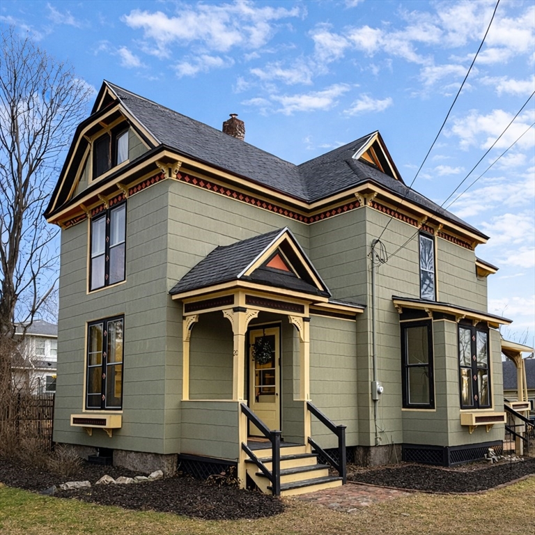 20 Maple Street Uxbridge, MA 01569 - Photo 1 of 28