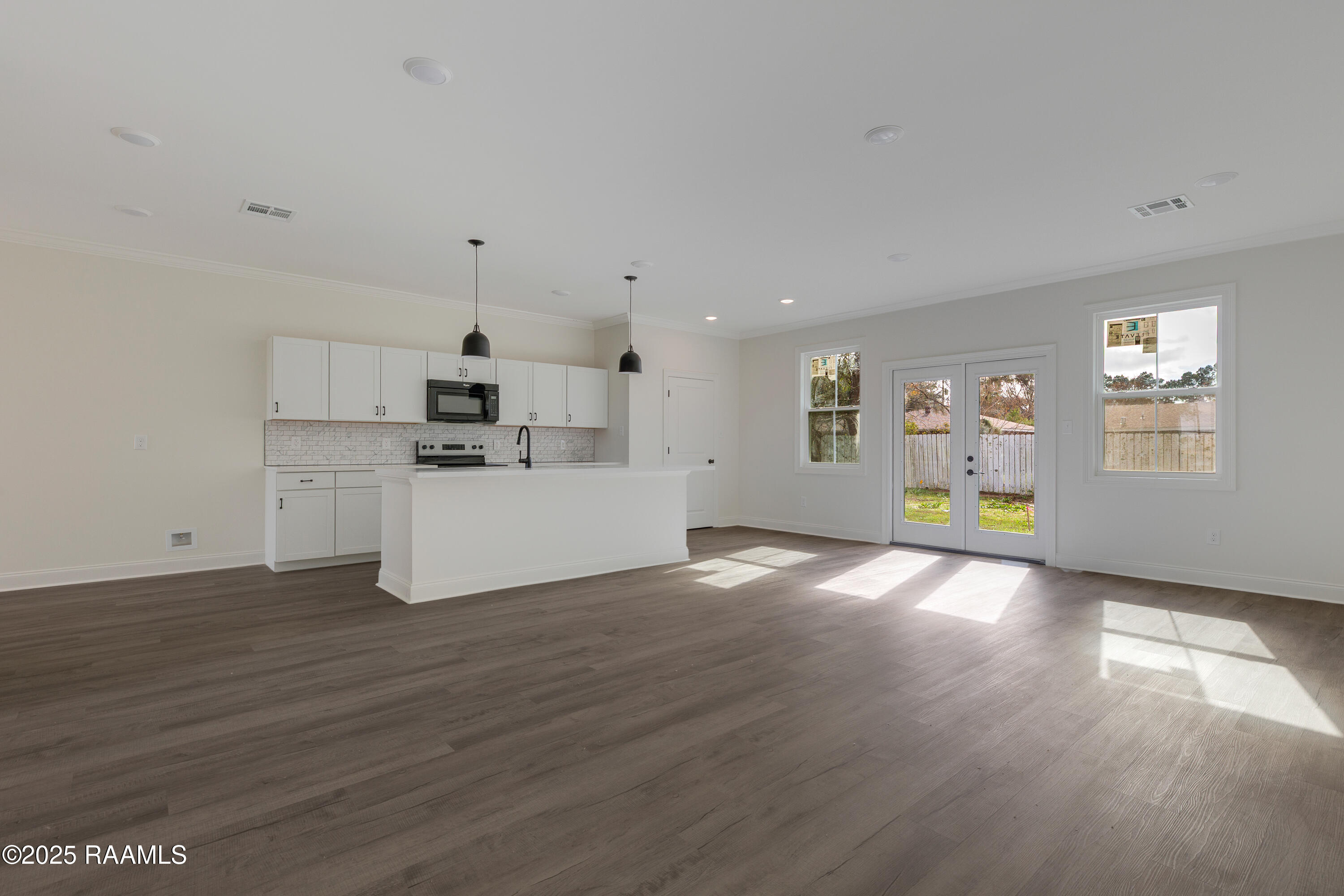 908 Standard Mill Road Crowley, LA 70526 - Photo 3 of 14 908 Standard Mill Rd Crowley-2