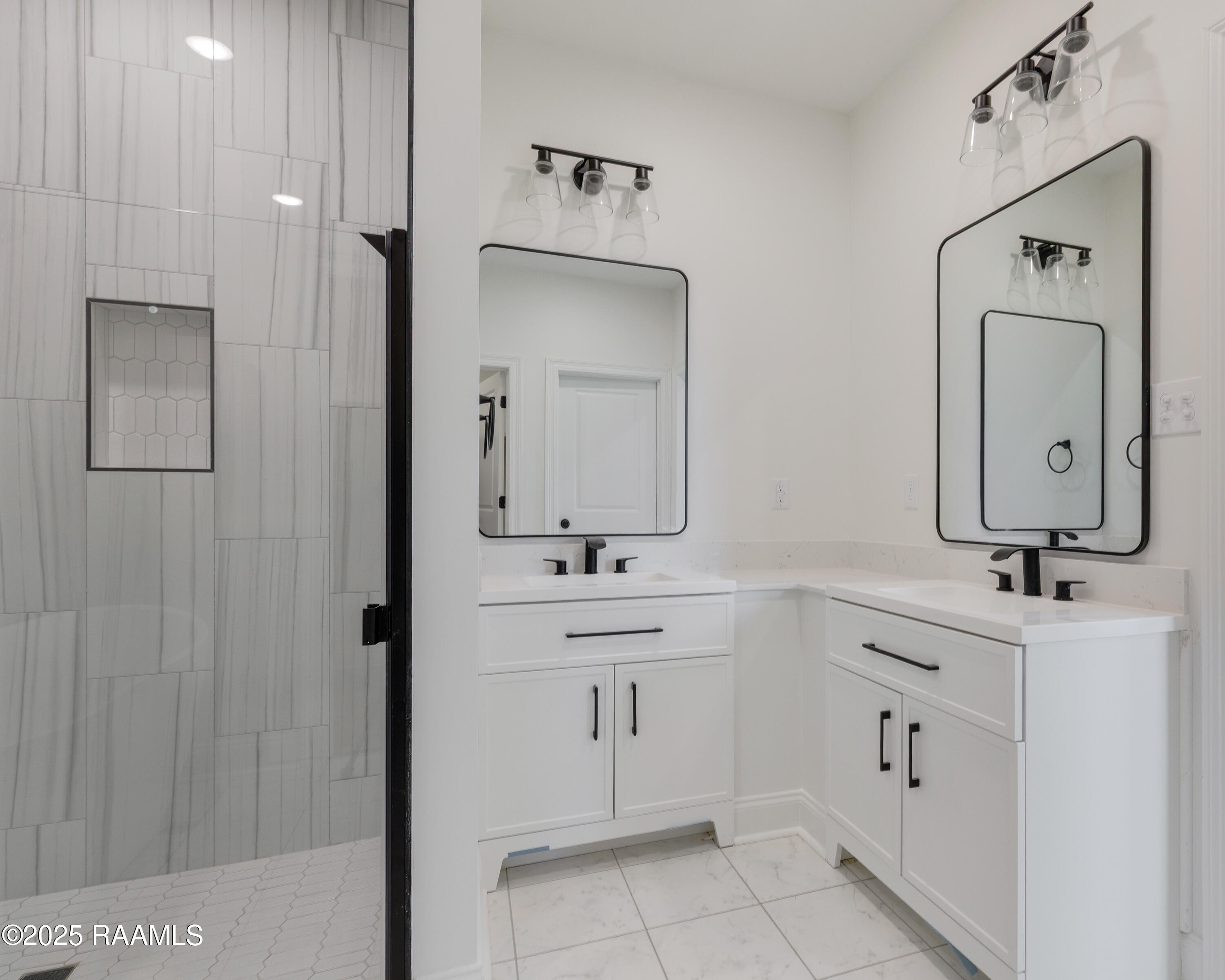 908 Standard Mill Road Crowley, LA 70526 - Photo 8 of 14 908 Standard Mill Rd Crowley-10