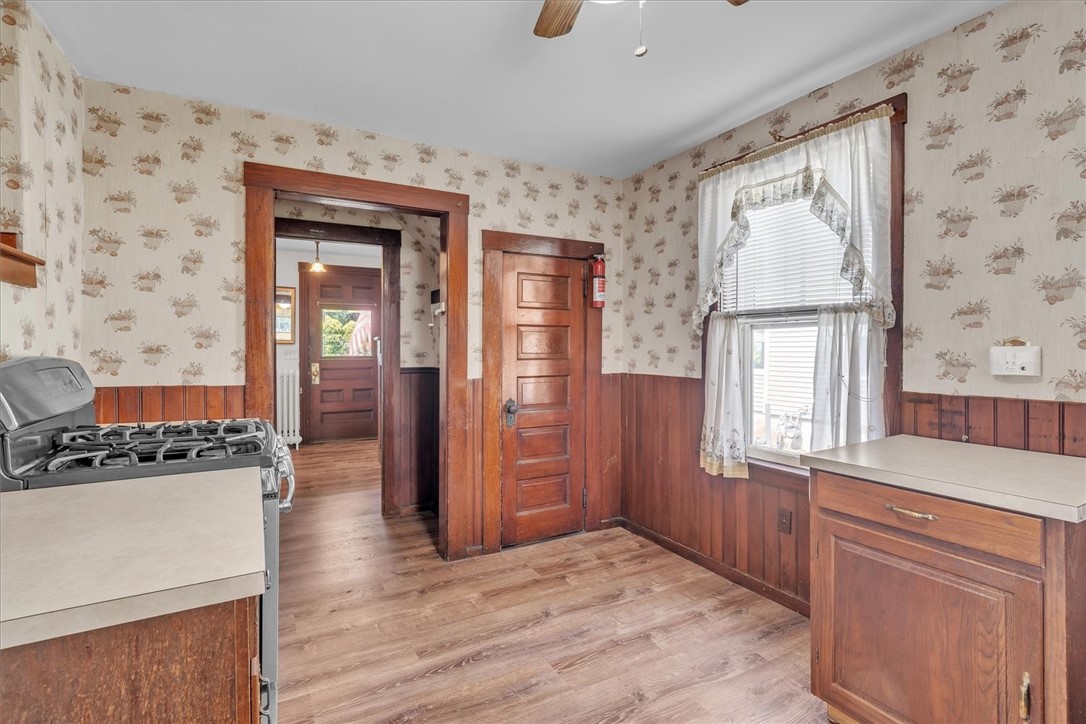 62 Maple Street Warren, RI 02885 - Photo 19 of 41
