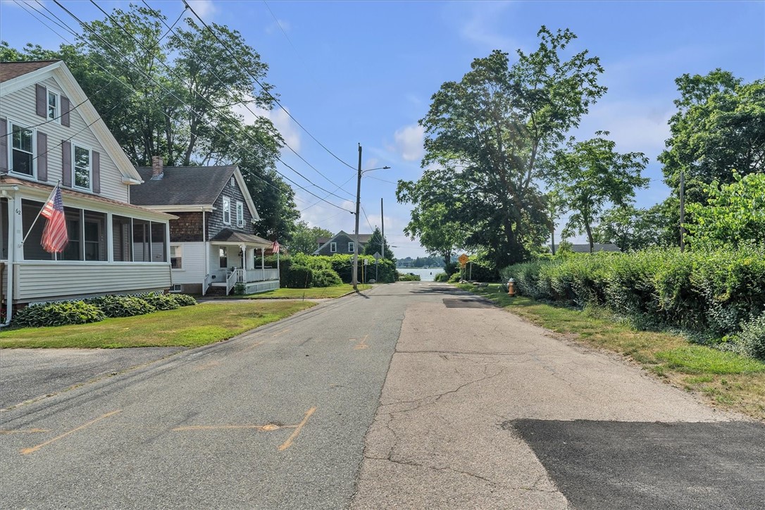 62 Maple Street Warren, RI 02885 - Photo 33 of 41 Water view