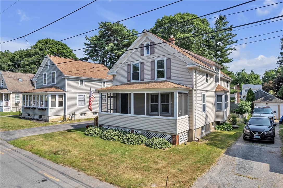 62 Maple Street Warren, RI 02885 - Photo 5 of 41