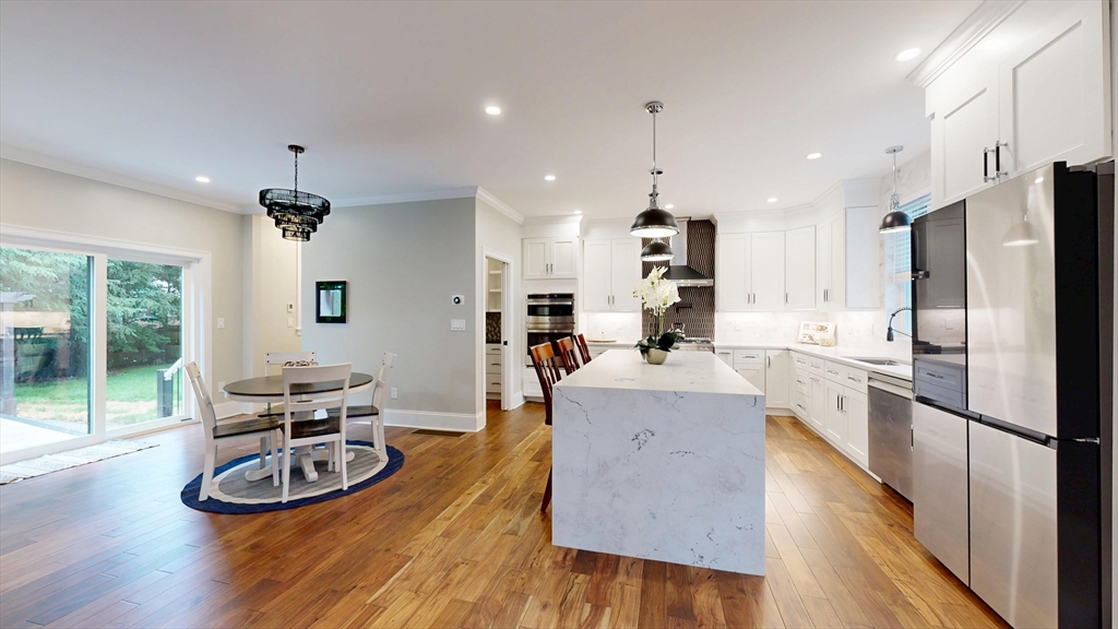 45 Clearwater Road Newton, MA 02462 - Photo 5 of 42 Gallery Image 5