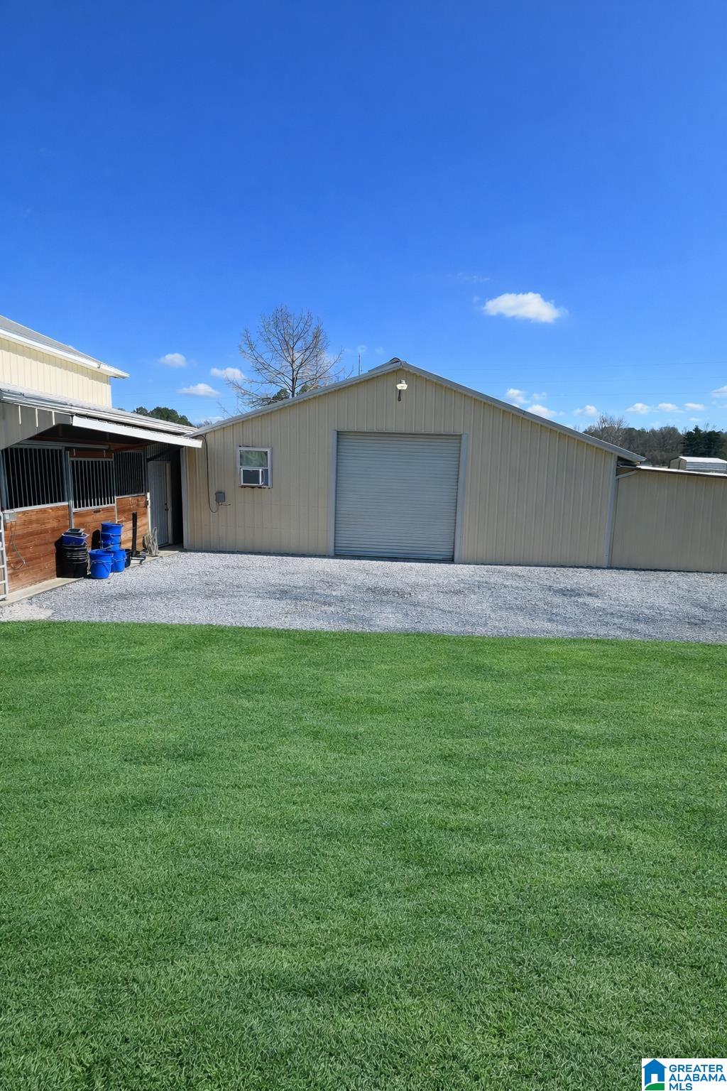 521 County Road 151 Jemison, AL 35085 - Photo 37 of 52