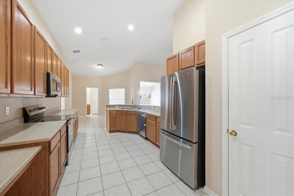 4724 Birchfield Loop Spring Hill, FL 34609 - Photo 23 of 48