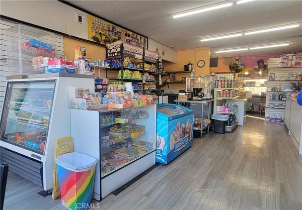 $1,149,000 | 2171 Santa Fe Avenue, Long Beach, CA 90810