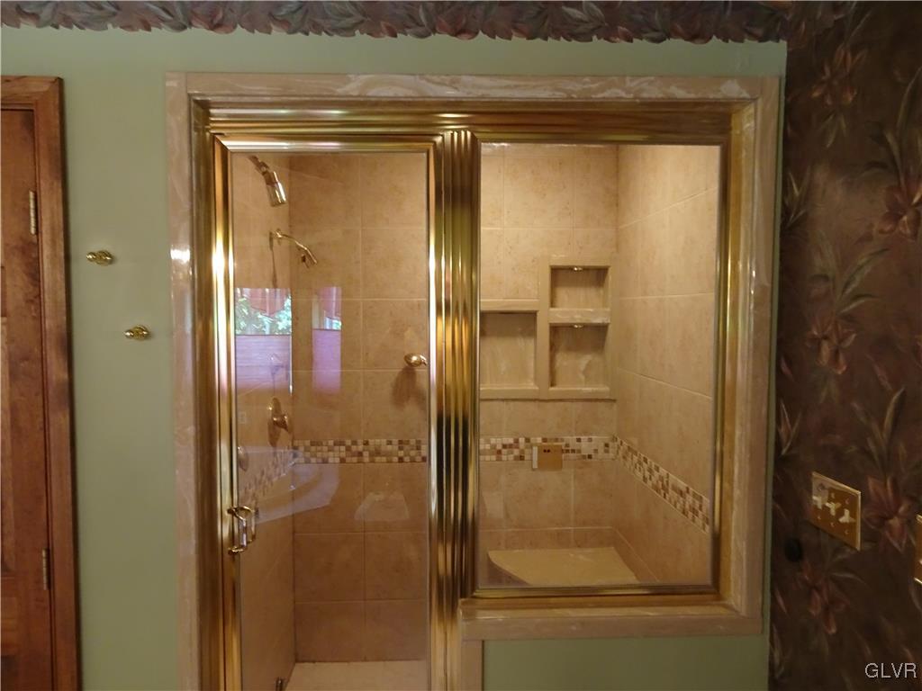 6068 Indian Trail Road Northampton, PA 18067 - Photo 34 of 42 Gallery Image 34