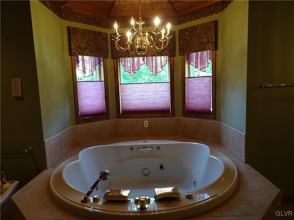 6068 Indian Trail Road Northampton, PA 18067 - Photo 35 of 42 Gallery Image 35