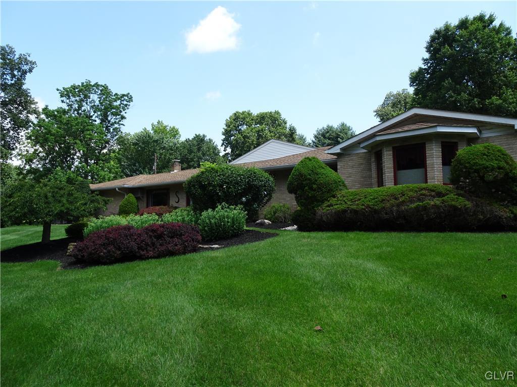 6068 Indian Trail Road Northampton, PA 18067 - Photo 5 of 42 Gallery Image 5