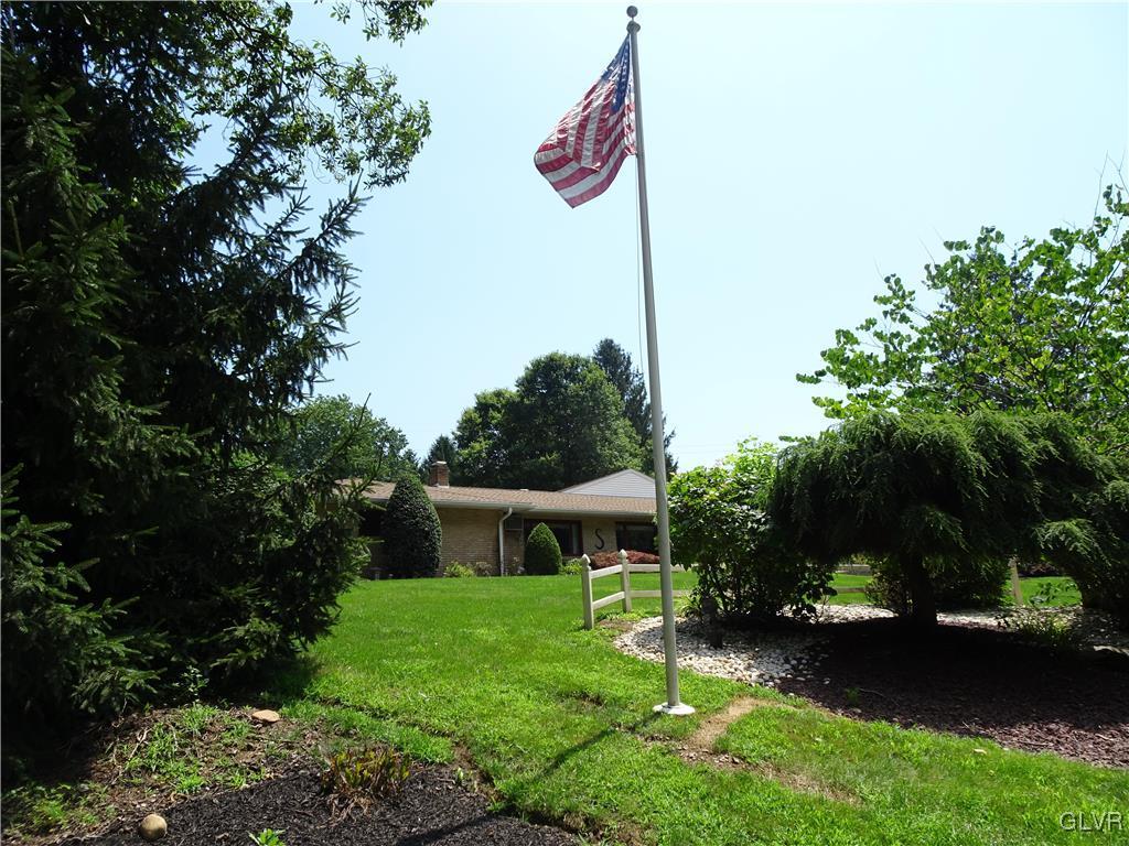 6068 Indian Trail Road Northampton, PA 18067 - Photo 9 of 42 Gallery Image 9